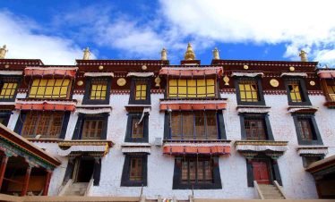 drepung monastery