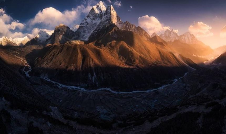 Everest Base Camp Tours in Autumn