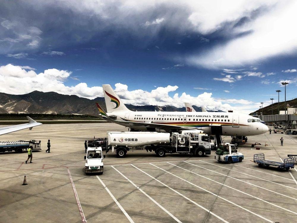 Flight To Tibet