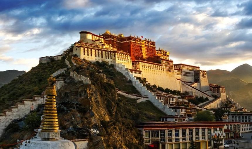 5 Must-See Highlights at Potala Palace Lhasa Tibet China