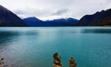 5 Days Linzhi honeymoon Tour