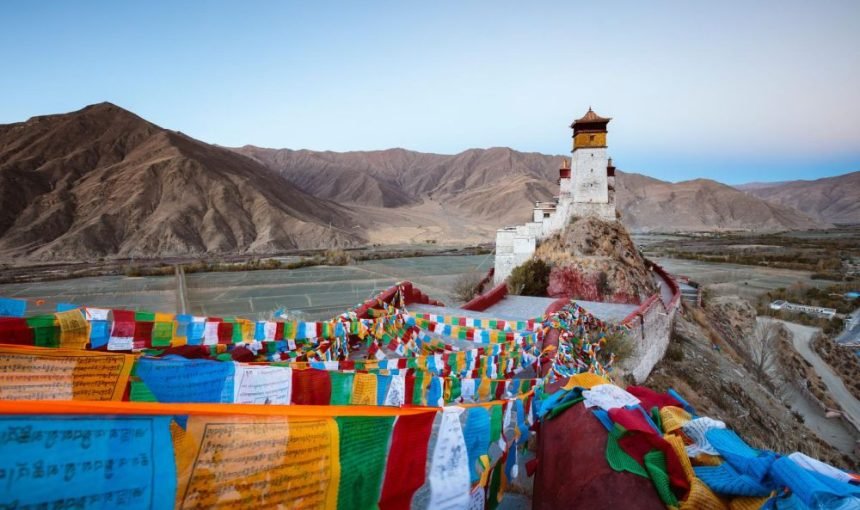 Explore Tibet with the Best Tour Company Available