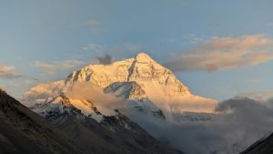 Where to Get the Best View of Mt. Everest in Tibet?