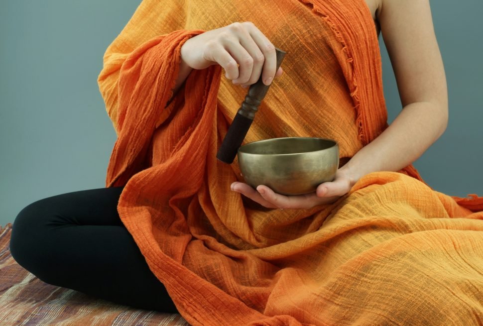 How to Play Singing Bowls in Tibetan Buddhism