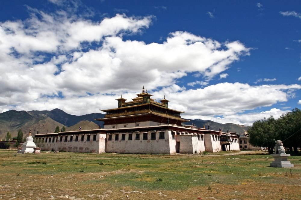 Exclusive Small Group Tours with a Local Tibet Tour Operator