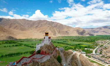 Hike from Ganden Monastery to Samye Monastery