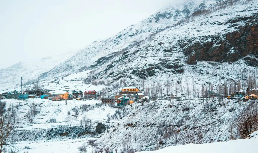 Majestic snow-capped peaks of the Himalayan mountains