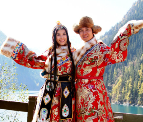 Exploring Unique Tibetan Wedding Customs and Ceremony