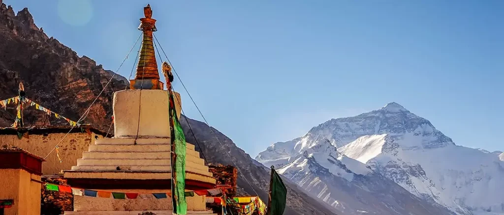 rongbuk monastery