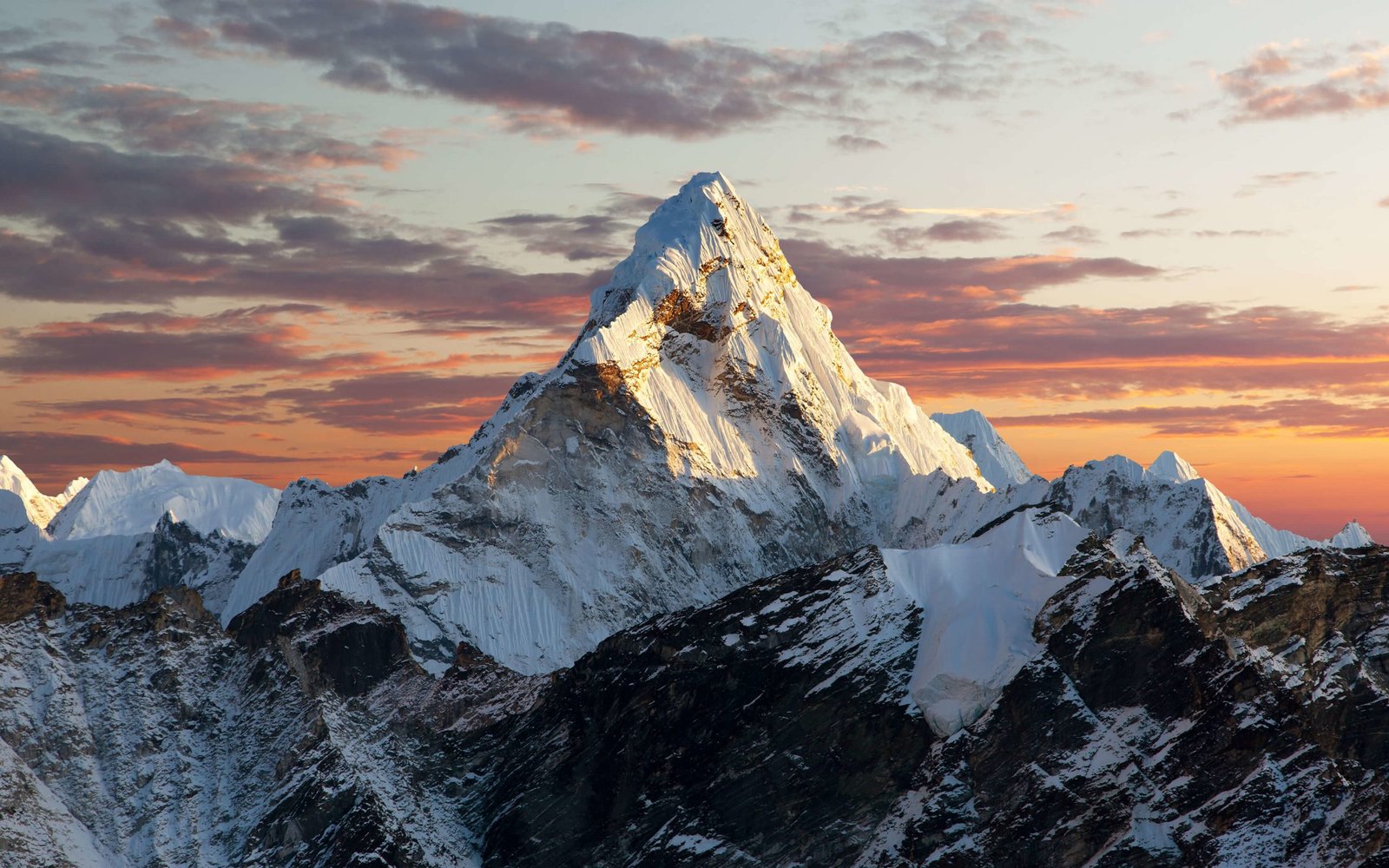 Everest Base Camp Tibet 2025: A Comprehensive Traveler’s Guide